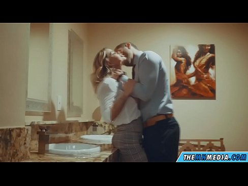 ❤️ Когато наедряла блондинка ви съблазни в обществена тоалетна ️❌ Анално порно в bg.hentaisaturn.ru